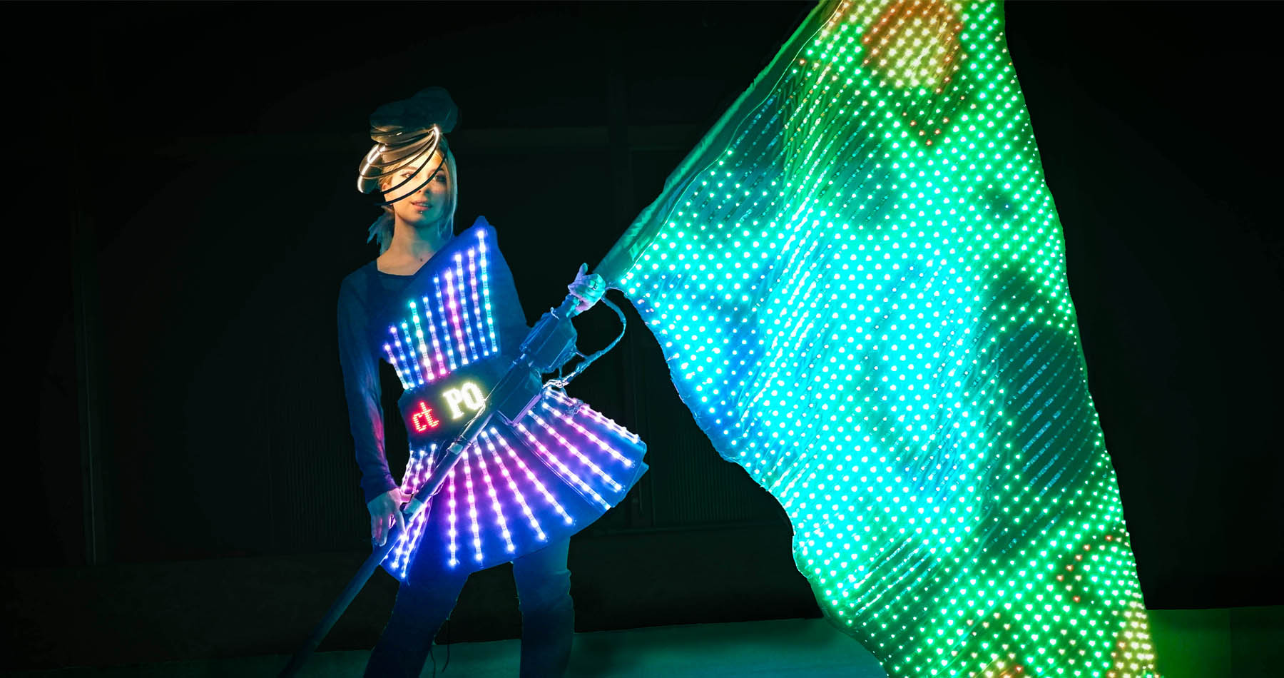 LED Walkact mit Flagge